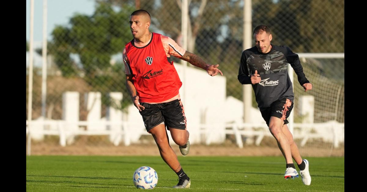 Dylan Glaby rescindioacute su viacutenculo y es la cuarta baja en Central Coacuterdoba