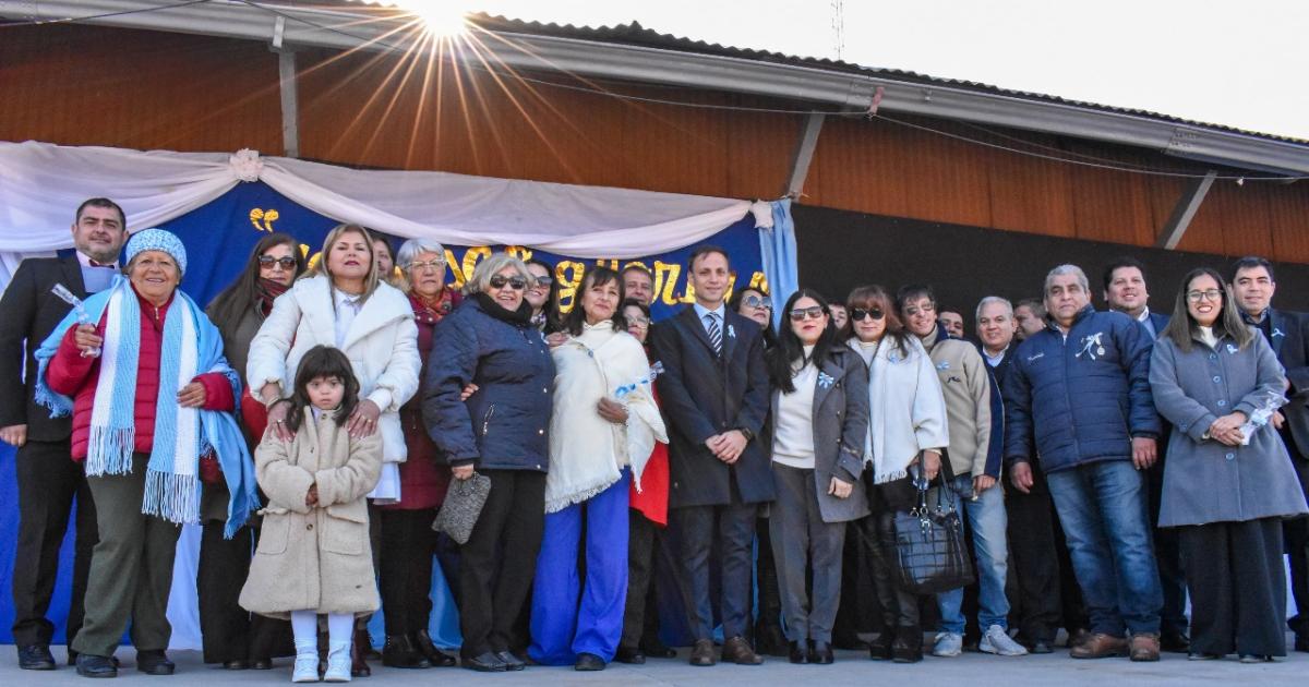 La figura de Manuel Belgrano convocoacute a la comunidad de Fernaacutendez en el Paseo del Agro