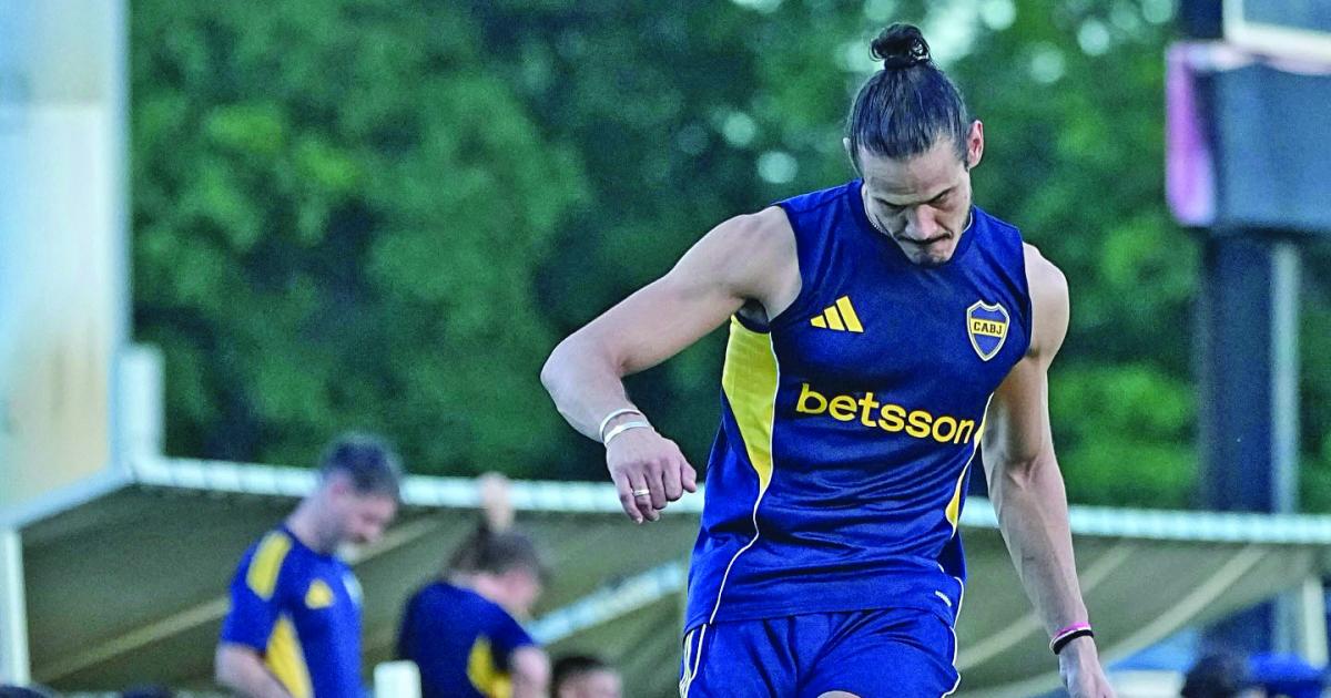 Cavani se pone a punto Costa estaacute descartado y iquestRojo