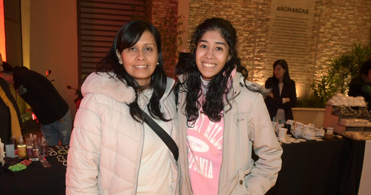 UNA GRAN NOCHE DE TERROR Y FANTASIacuteA