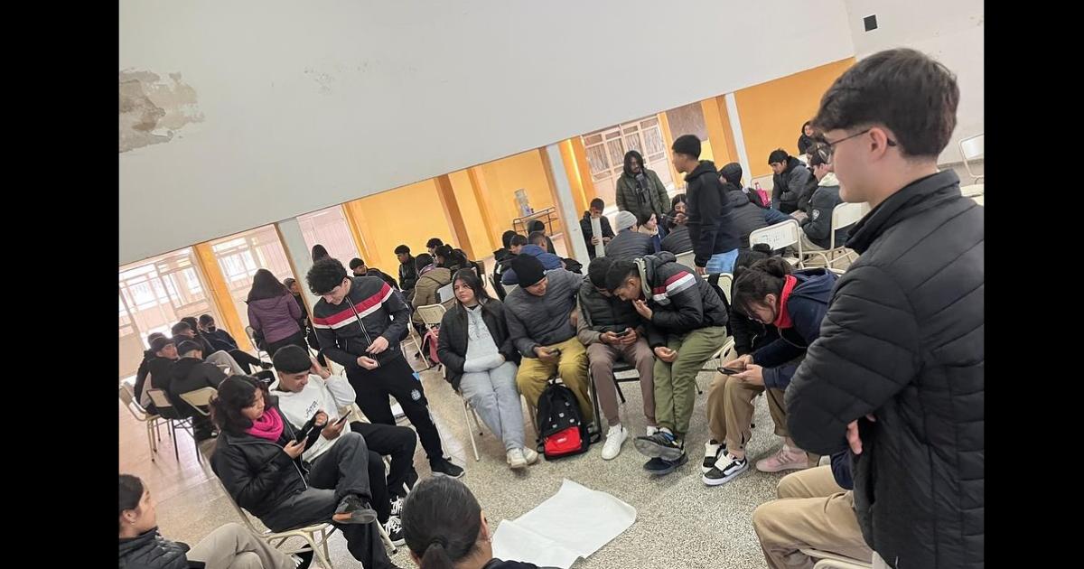 Jóvenes abordan su rol en la construcción de ciudadanía