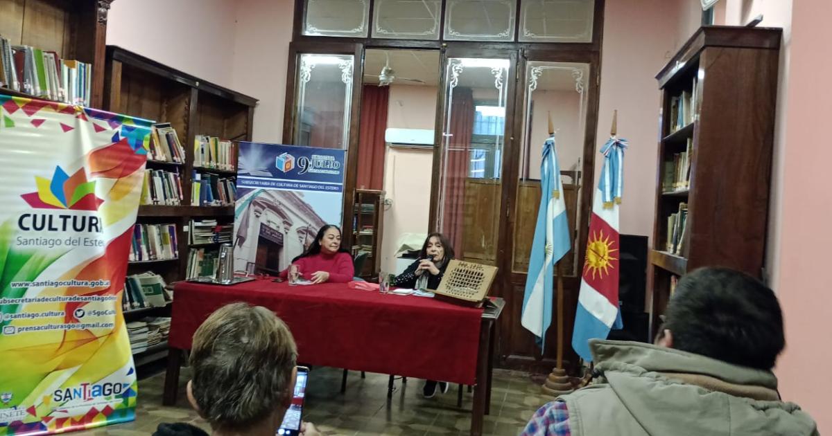 Estuvo a cargo de la directora de la biblioteca Prof Melcy Ocampo