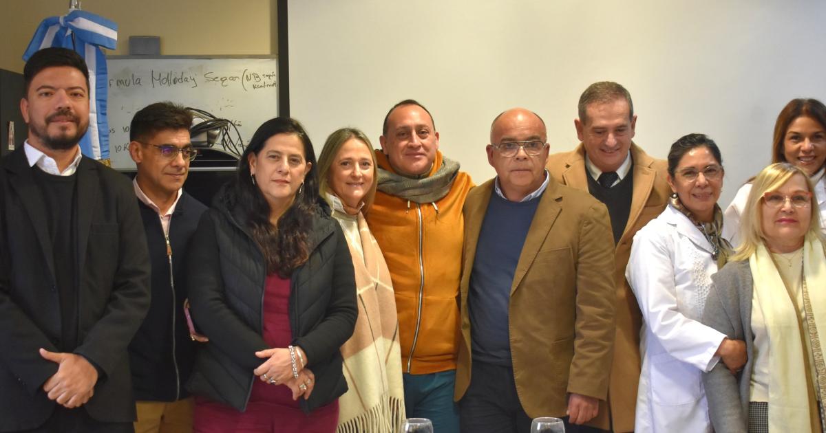 Nuevo director de Maternidad y Neonatologiacutea del CIS Banda