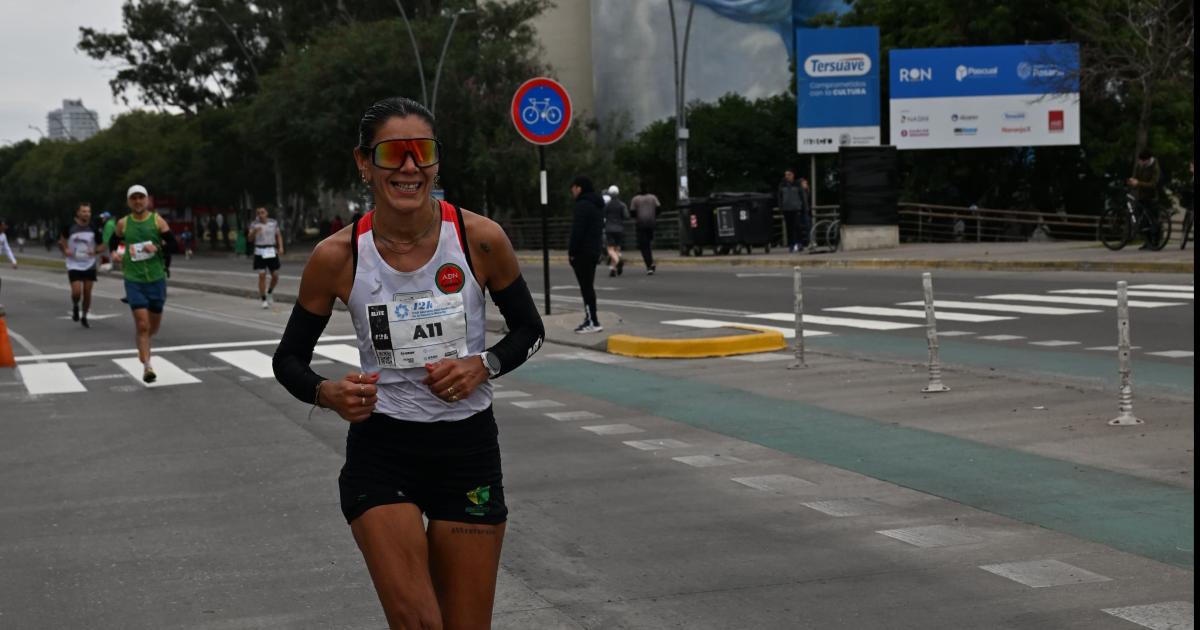 Brillante labor de Ivanna Herrera Loto en el Maratoacuten Internacional de 42km de Rosario 