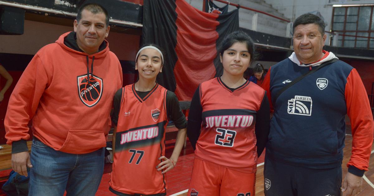 BAacuteSQUET Y AMISTAD EN EL CLUB JUVENTUD