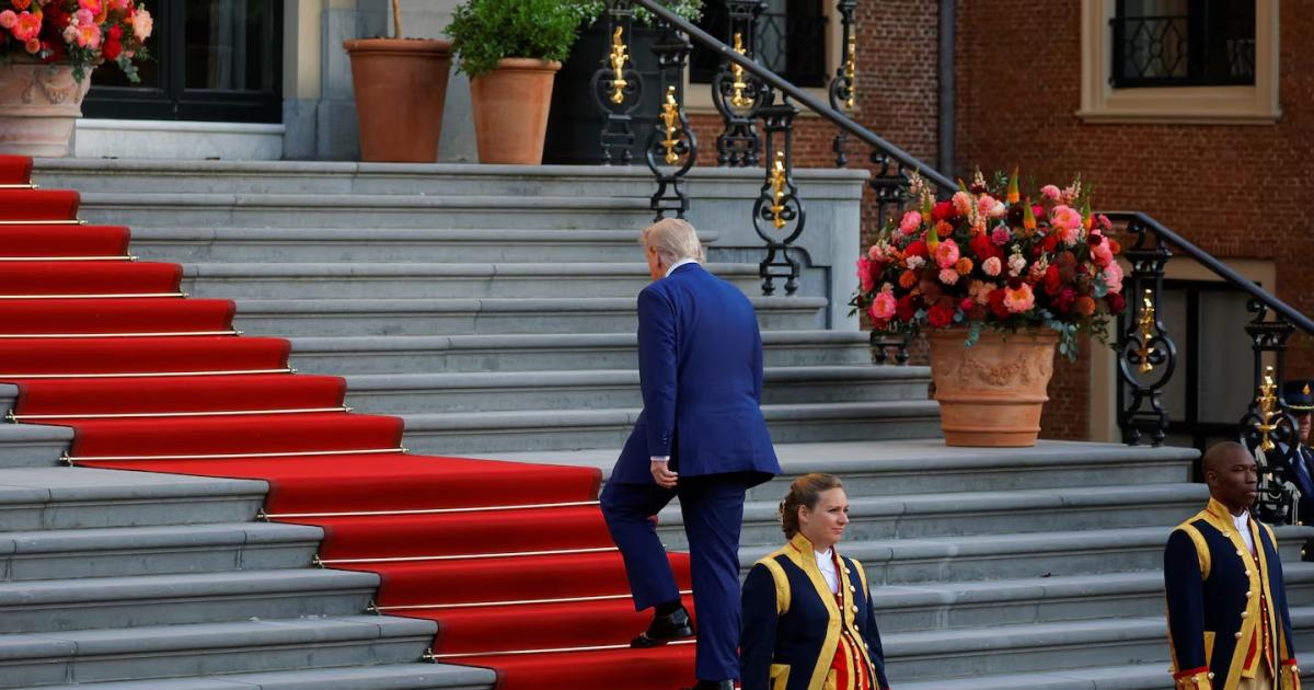 Trump presiona en la OTAN por un aumento del gasto en defensa