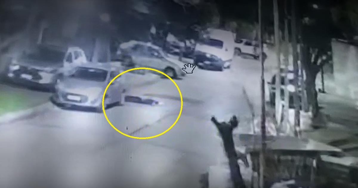 VIDEO  Prefecto retirado matoacute a un delincuente de 14 antildeos de un disparo en la cabeza