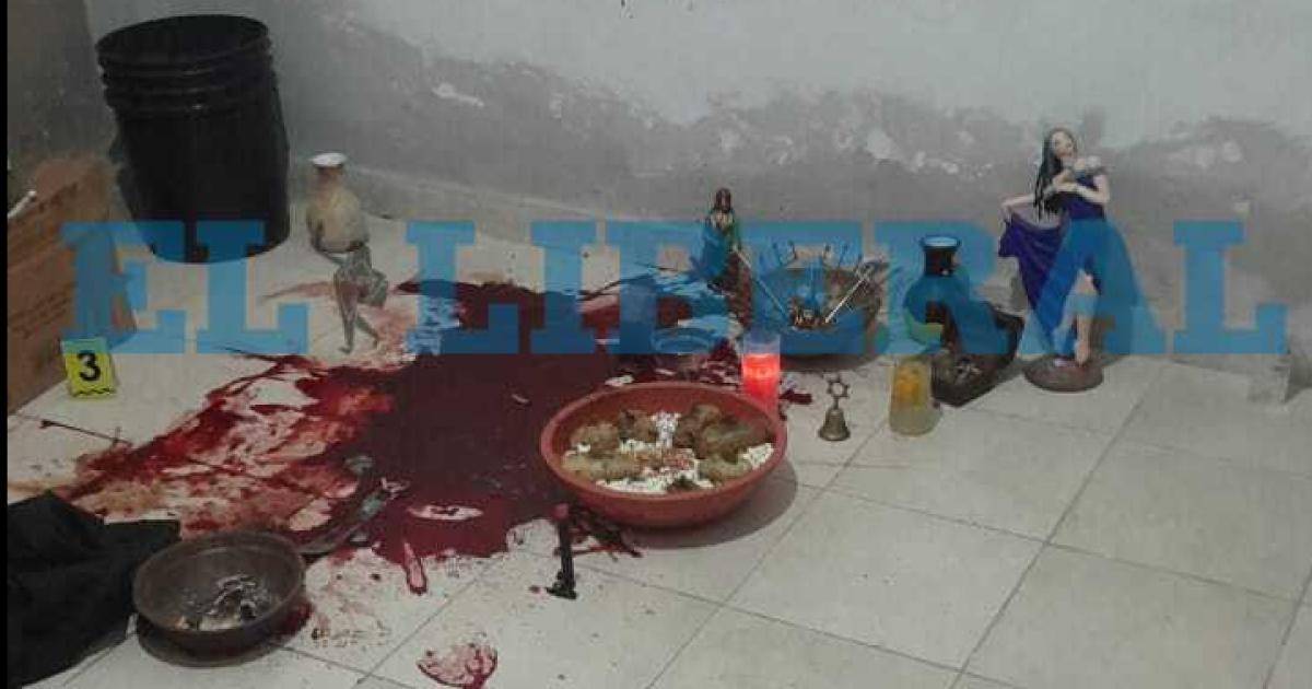 Su novia lo dejoacute y eacutel ofrendoacute su vida en un sangriento ritual umbanda- salvado de milagro