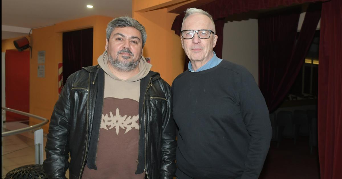 POESIacuteA ABIERTA REBELDIacuteA Y LIBERTAD