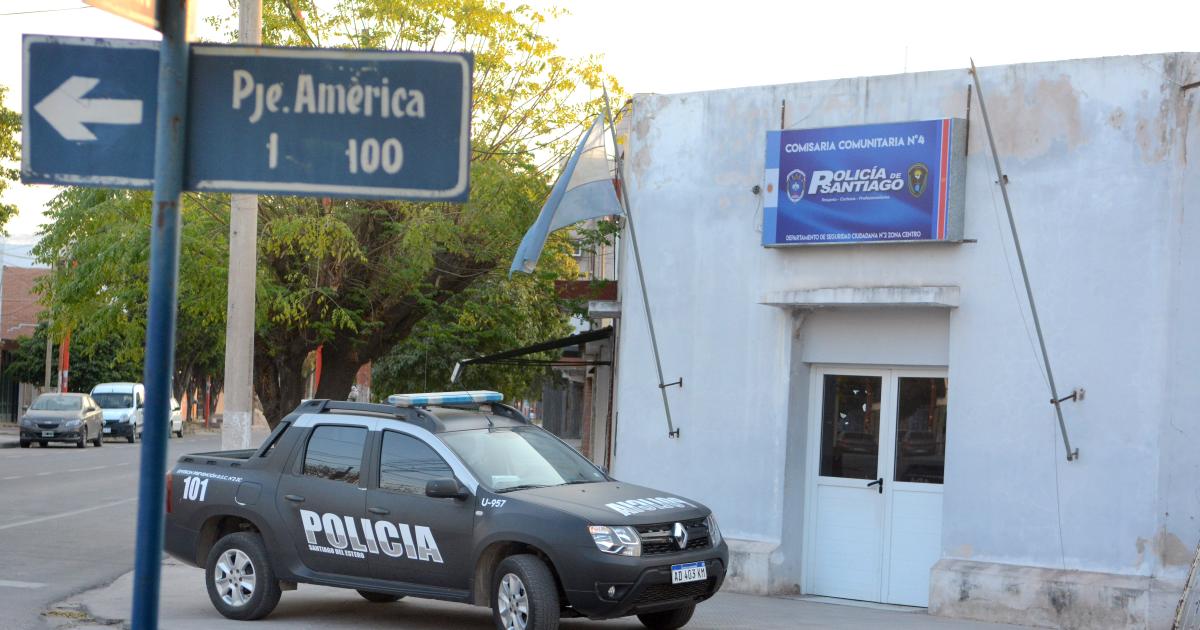 Circulaba armado fue descubierto y escapoacute pero terminoacute detenido