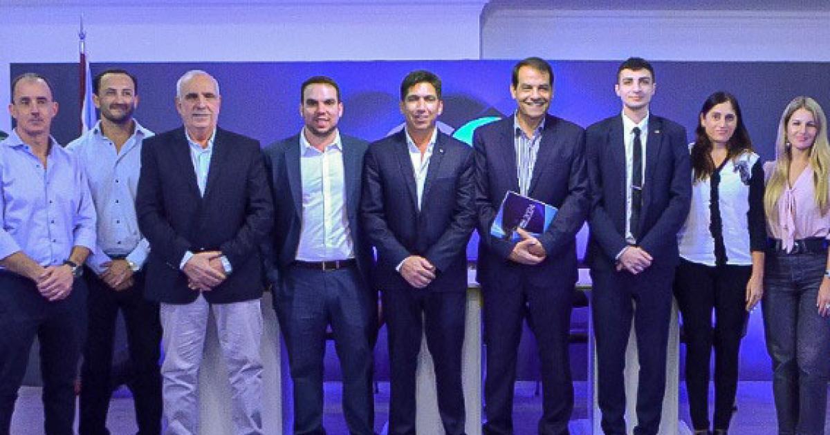 La Caacutemara de Comercio e Industria de Santiago cumplioacute sus 99 antildeos