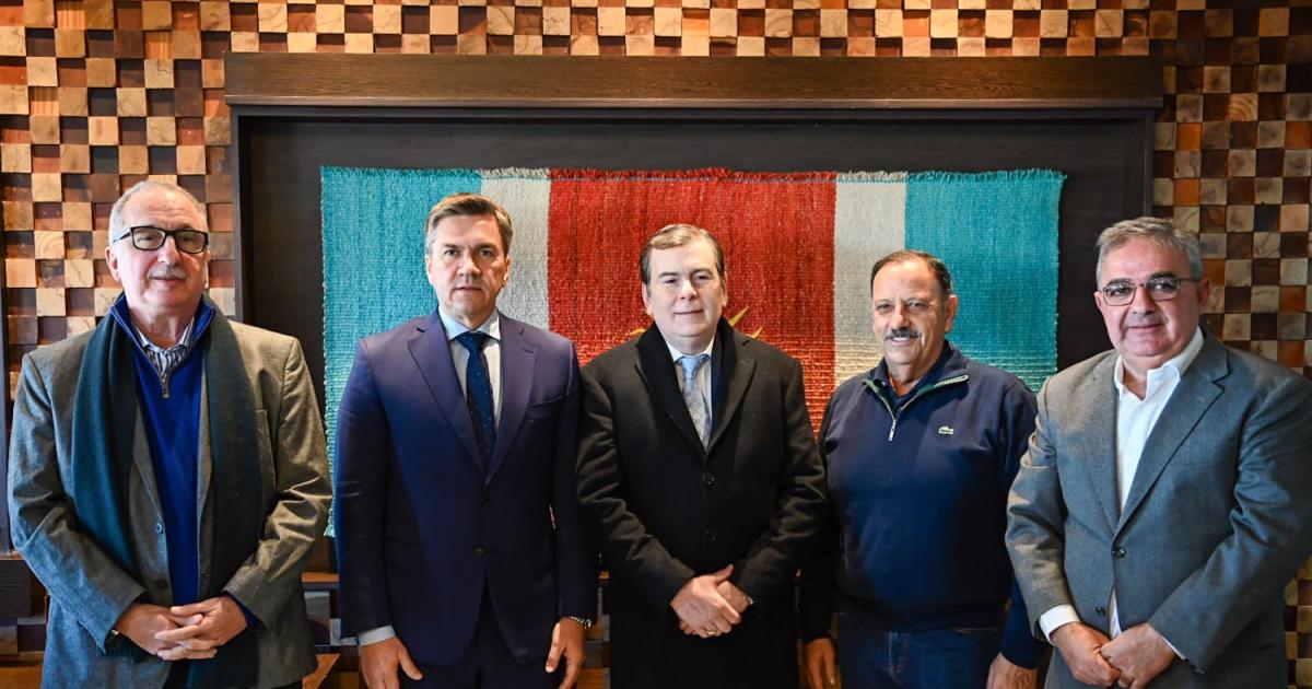 El Gobernador recibioacute a sus pares para la reunioacuten especial del Norte Grande y Litoral