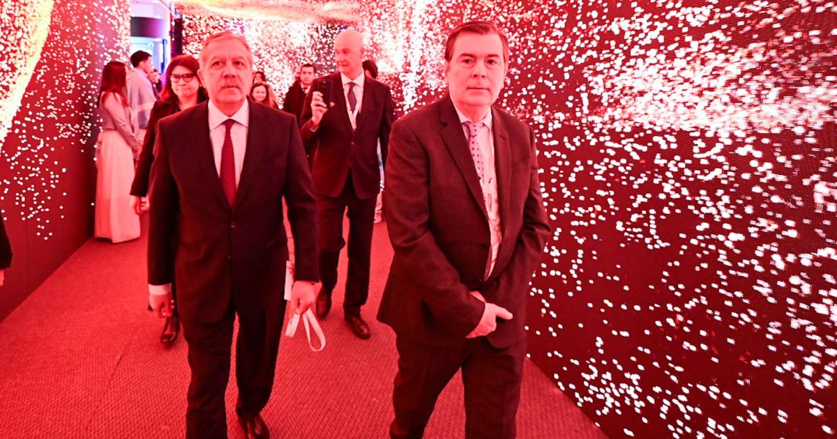 El gobernador Zamora encabezoacute la apertura del 4deg Smart City en el Foacuterum que se realizaraacute hasta hoy