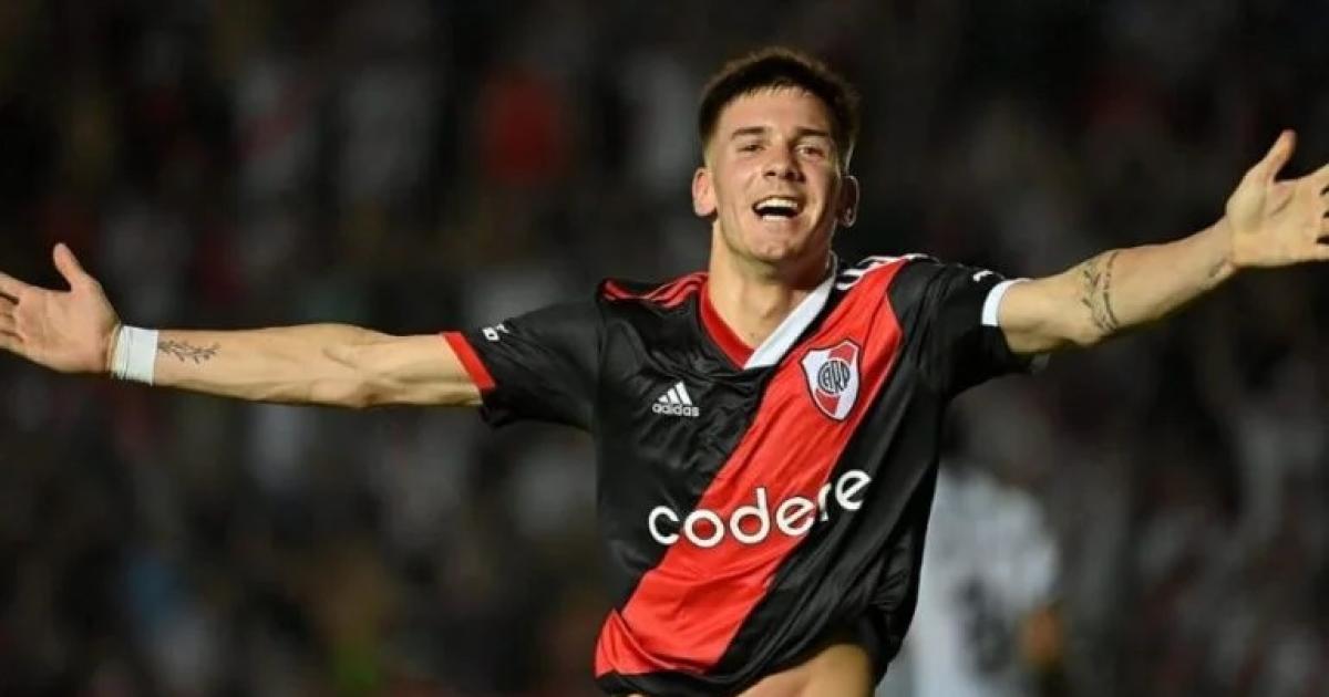 La AFA y el gremio de los futbolistas acordaron una clusula para las transferencias