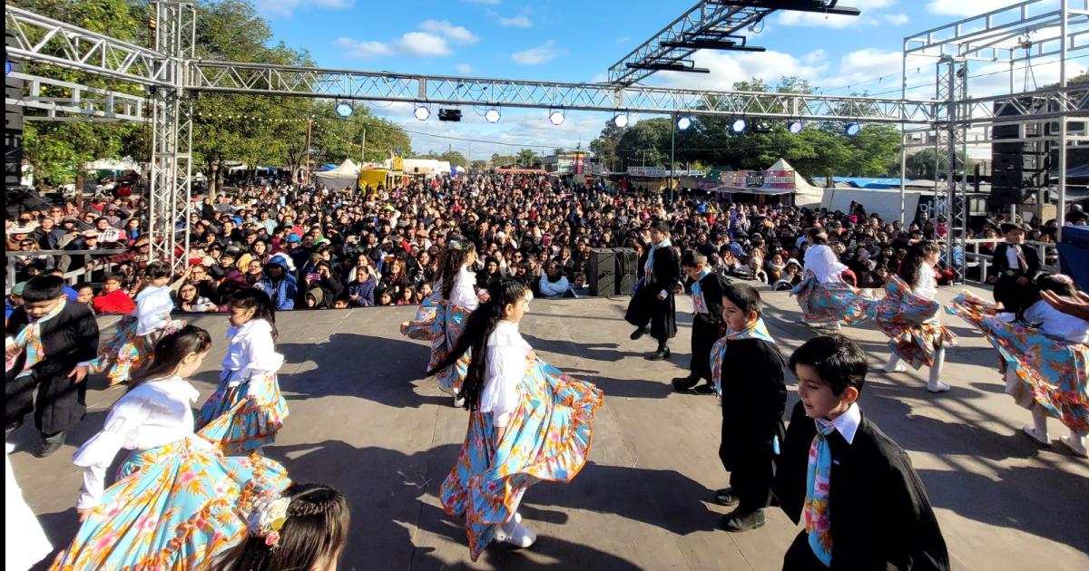 La ciudad de Quimiliacute ya vibra por la celebracioacuten del 121ordm aniversario