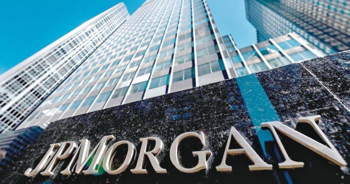 Un informe de JP Morgan recomienda dar un paso atraacutes con bonos argentinos