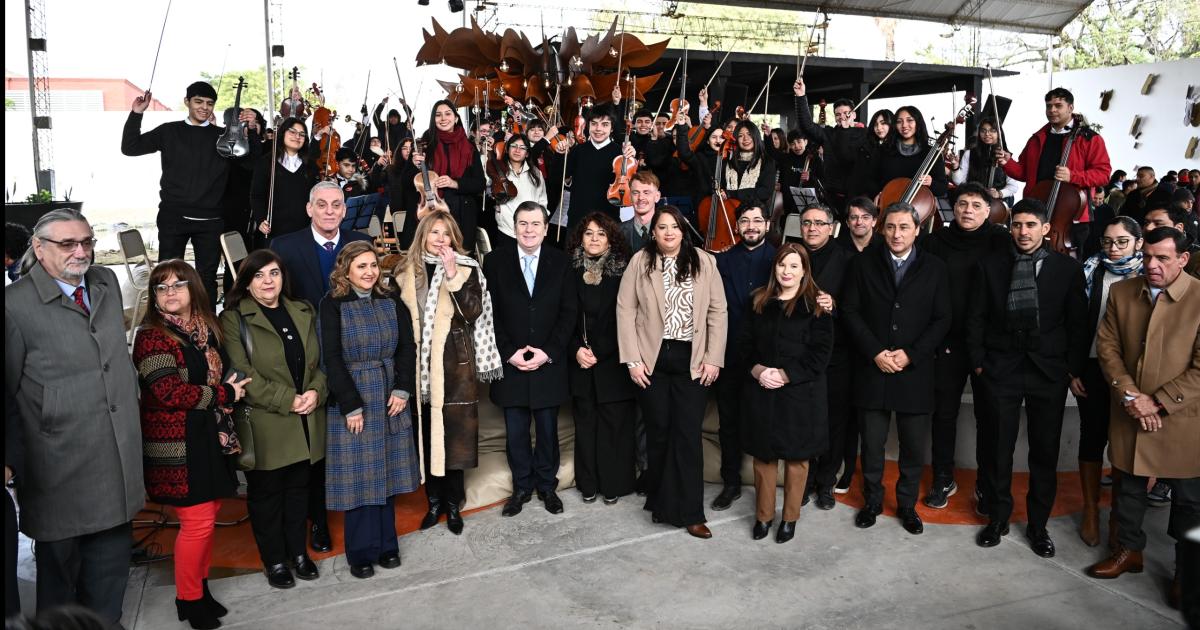 Zamora inauguroacute NEXO centro de abordaje y responsabilidad adolescente uacutenico en el paiacutes