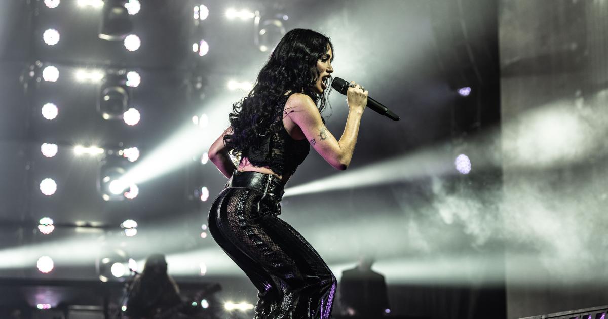 Lali dio un show explosivo en Uruguay y se prepara para venir a Santiago del Estero