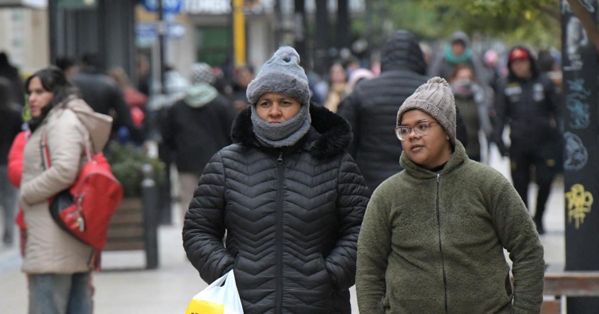 Julio arrancoacute con temperaturas bajo cero- asiacute estaraacute el tiempo este martes en Santiago
