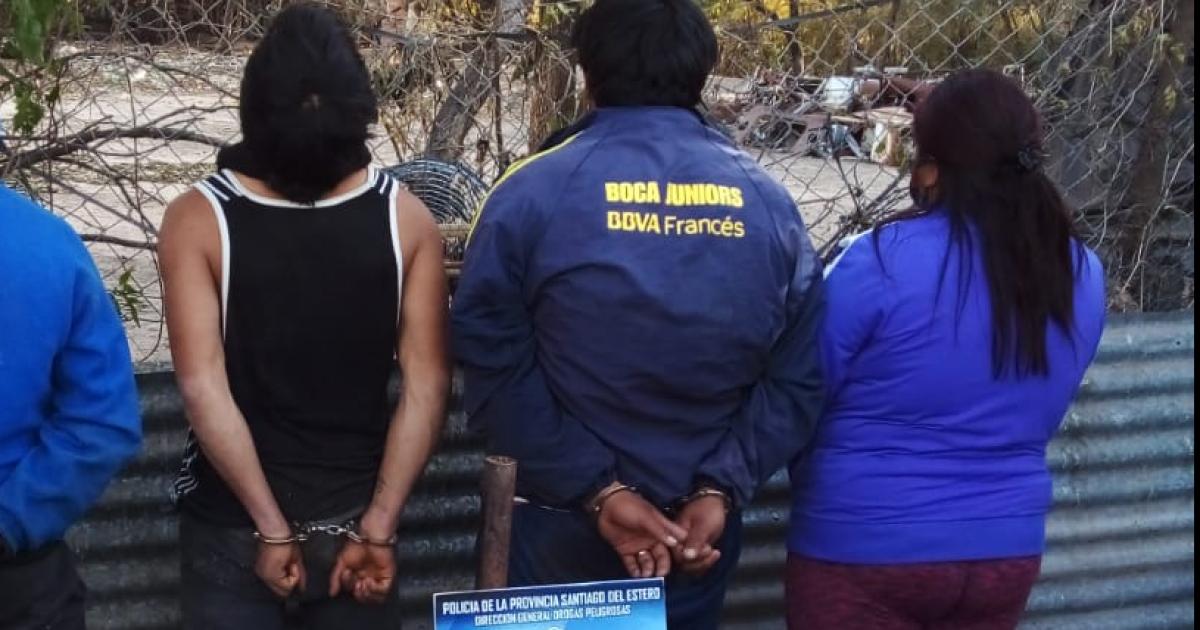 Narcos que vendiacutean cocaiacutena en La Catoacutelica continuaraacuten detenidos por orden judicial