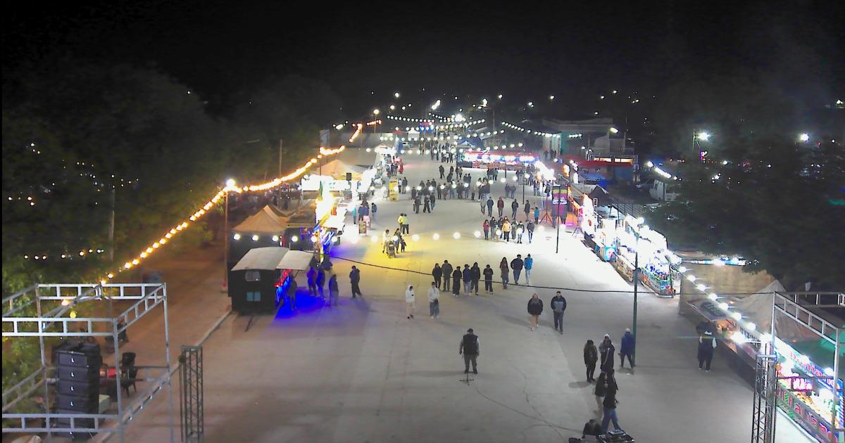 Hoy y mantildeana habraacute un gran Festival por el 121ordm aniversario de Quimiliacute