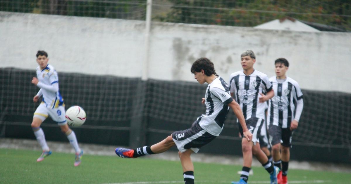 Central Coacuterdoba se mediraacute mantildeana ante las divisiones inferiores de River