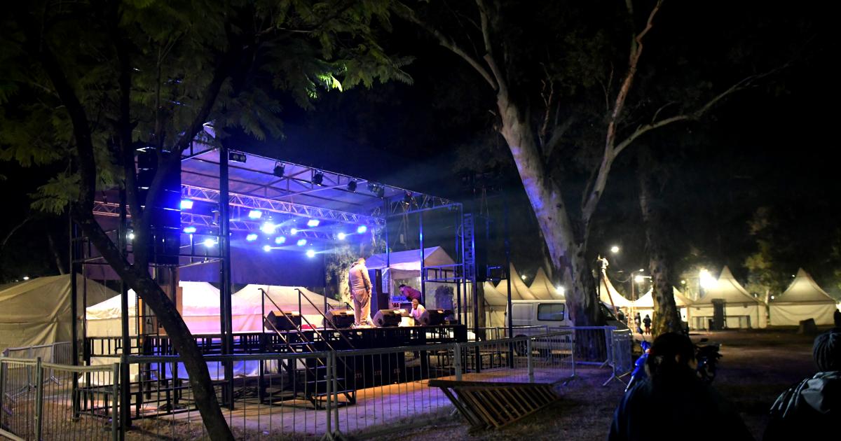 Esta noche habilitan la Feria Artesanal- inician festejos por el 472ordm Aniversario