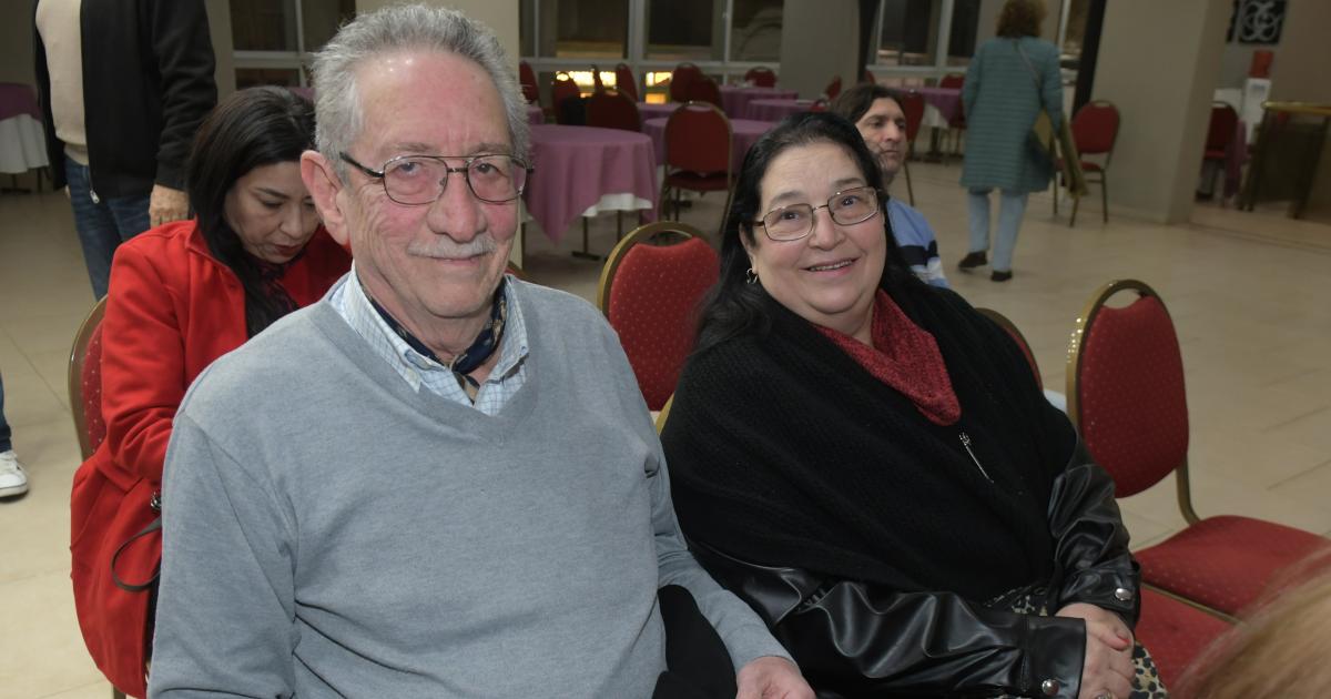 CHARLA SOBRE INMIGRANTES 