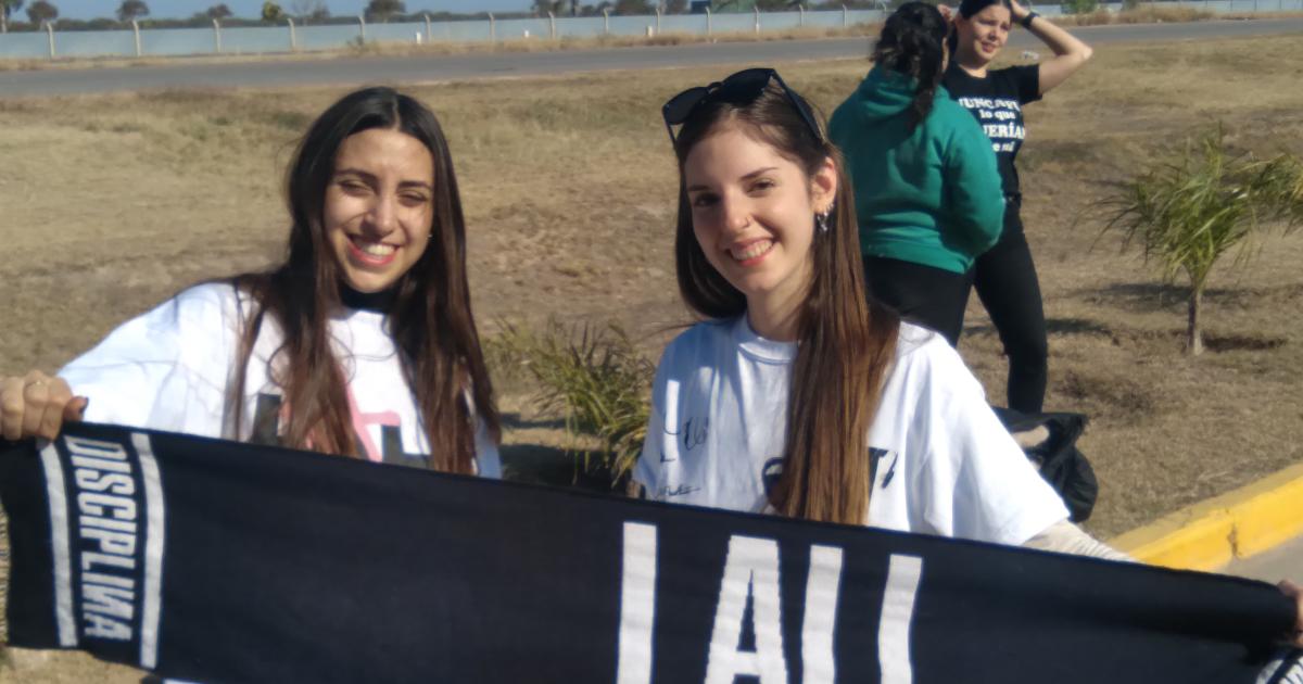 Lali ya estaacute en Santiago y se prepara para una noche inolvidable en Unioacuten Santiago