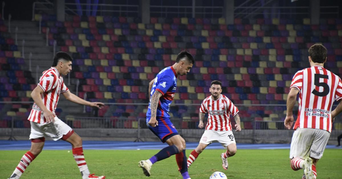 Guumlemes lo dio vuelta y festejoacute ante San Martiacuten de Tucumaacuten en el Madre de Ciudades