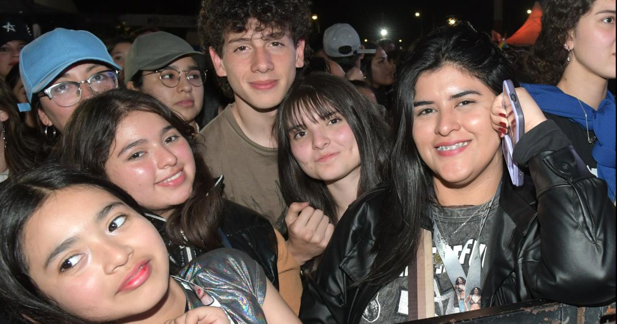 INOLVIDABLE SHOW DE LALI ESPOacuteSITO