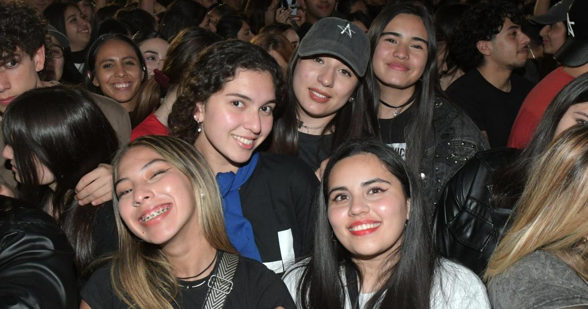 INOLVIDABLE SHOW DE LALI ESPOacuteSITO