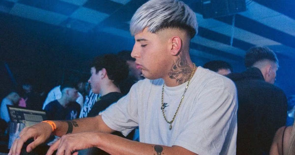 El joven DJ permanece internado con graves heridas