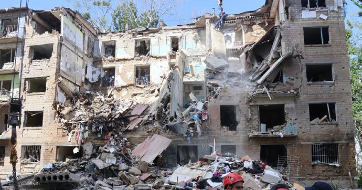 Otro ataque de Rusia sobre Kiev deja muertos y dieciséis heridos