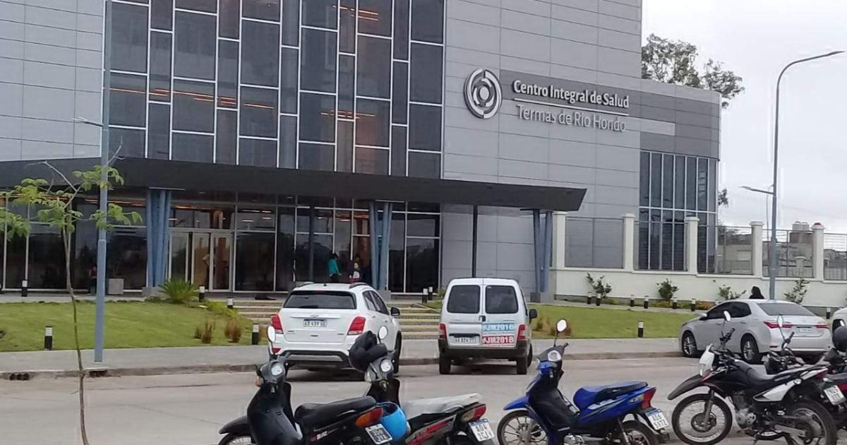 Nintildeo de ocho antildeos sufrioacute graves heridas al caer cuando montaba a caballo