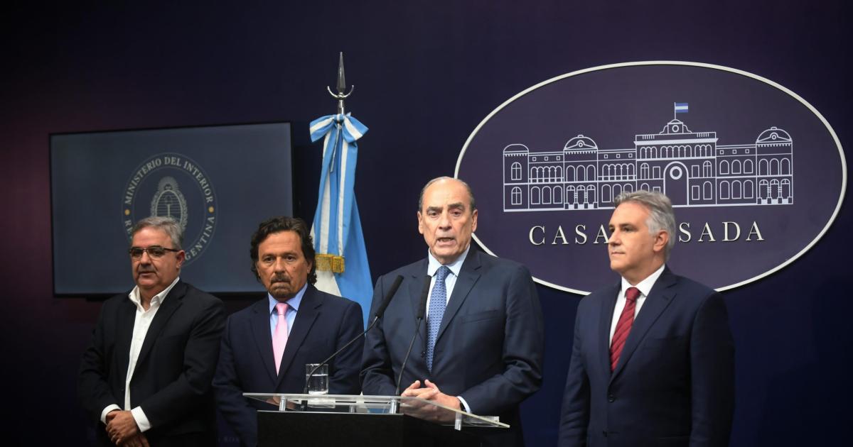 Tras el cruce de declaraciones y la sesioacuten del Senado Nacioacuten busca retomar el diaacutelogo con provincias