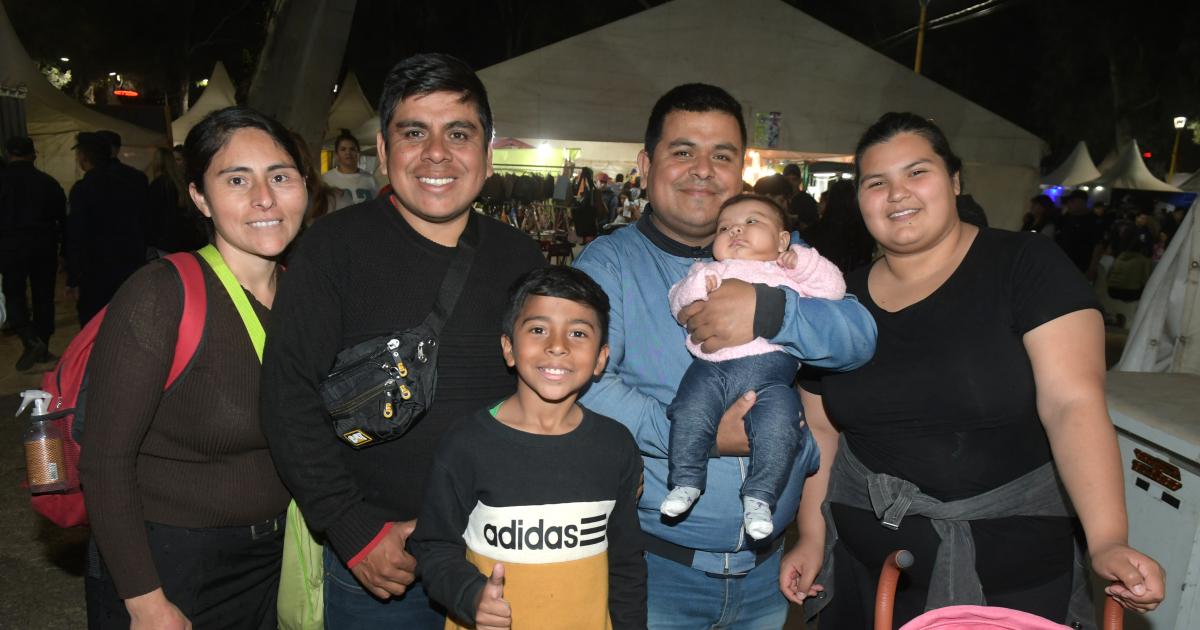 EL PASEO DE LOS SANTIAGUENtildeOS