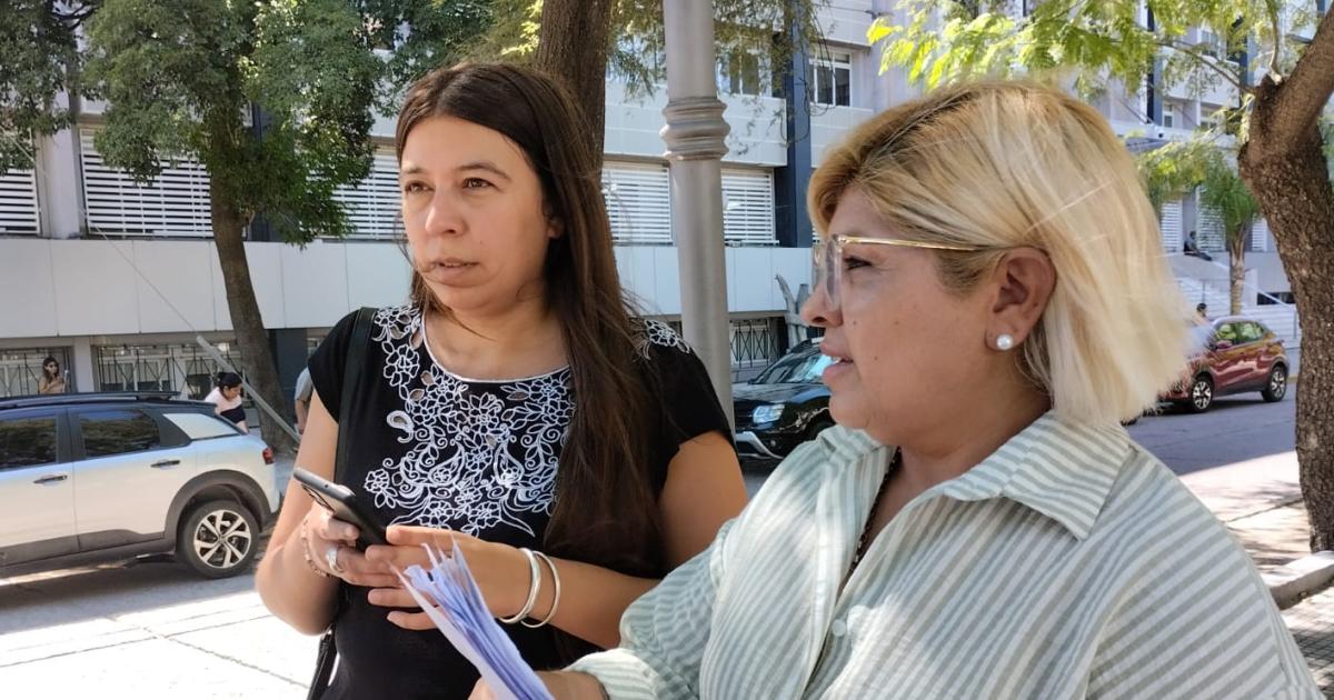Ampliacutean detencioacuten a una cordobesa por robo de doacutelares joyas y euros