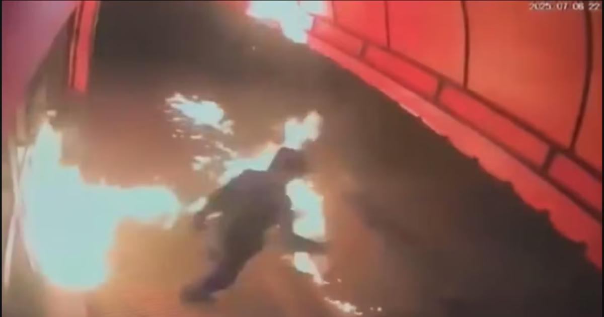 Intentó incendiar un almacén y se quemó a sí mismo