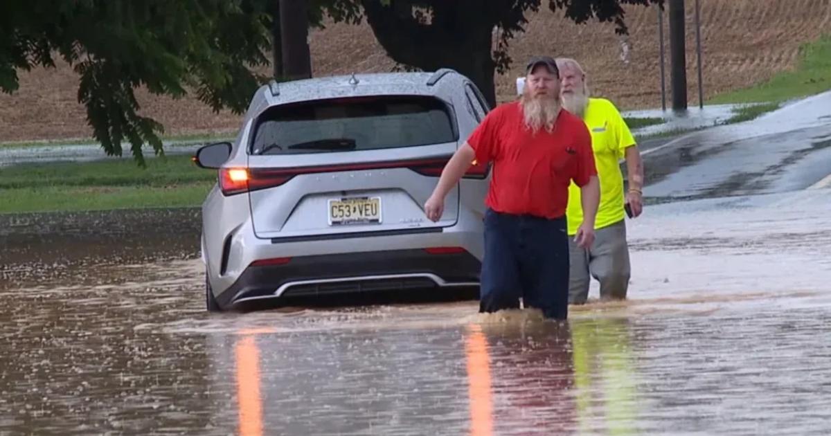 Lluvias extremas e inundaciones afectan partes de Nueva York Nueva Jersey y Virginia