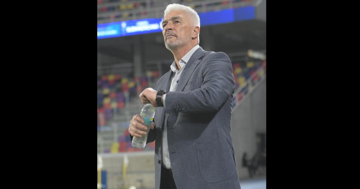 Faltoacute atrevimiento y precisioacuten de la mitad para arriba