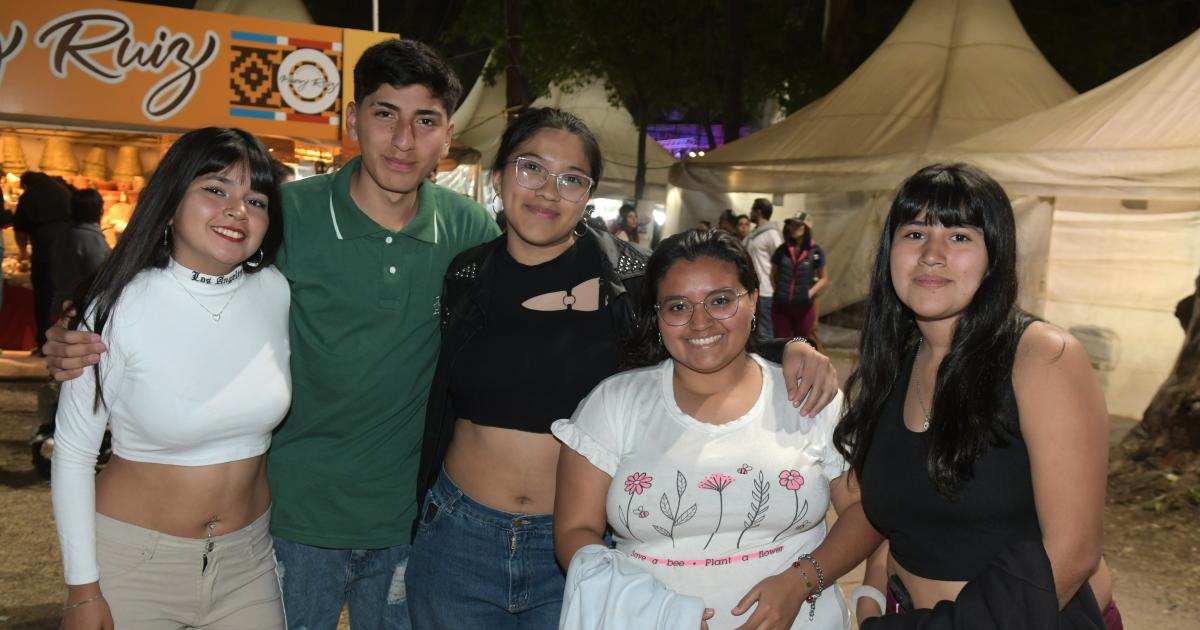 EL PASEO DE LOS SANTIAGUENtildeOS