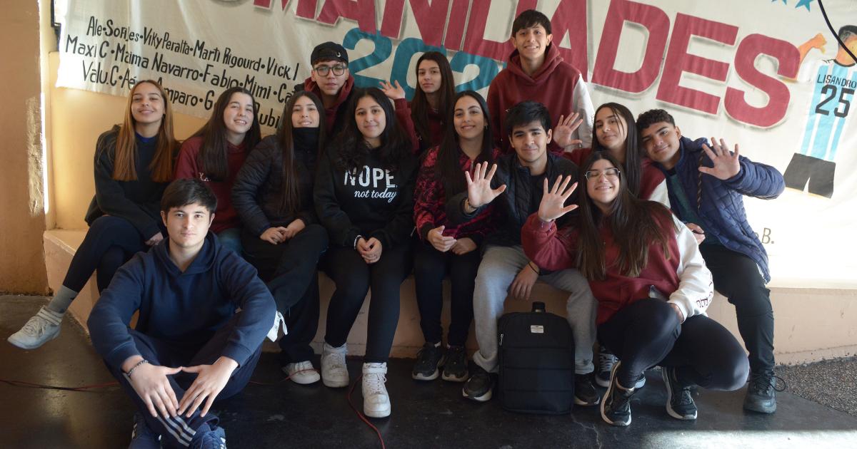 GRAN KERMEacuteS PARA INICIAR VACACIONES 