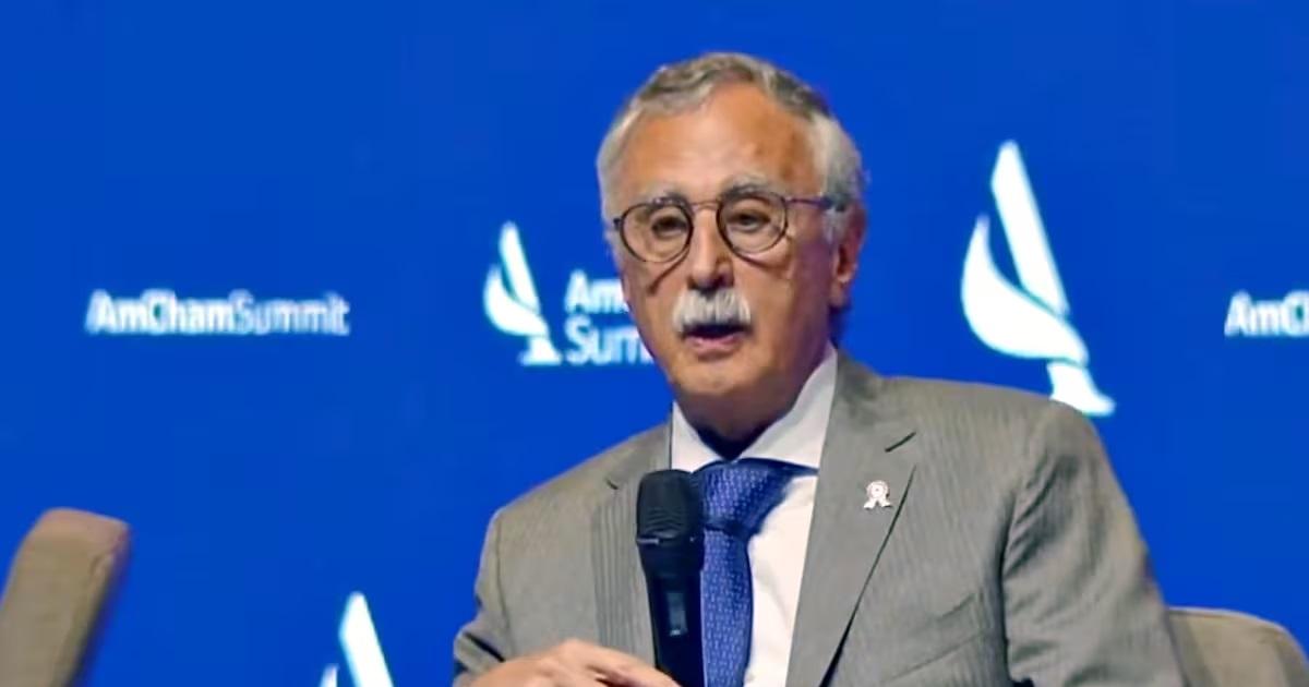 El ministro de Salud apuntó contra curros legales y mala administración del Hospital Garrahan