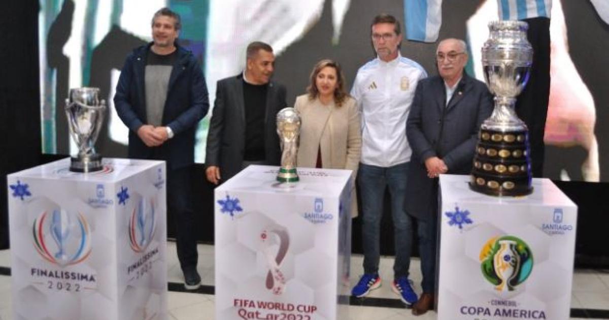 Las copas de la Scaloneta seraacuten exhibidas el lunes 21