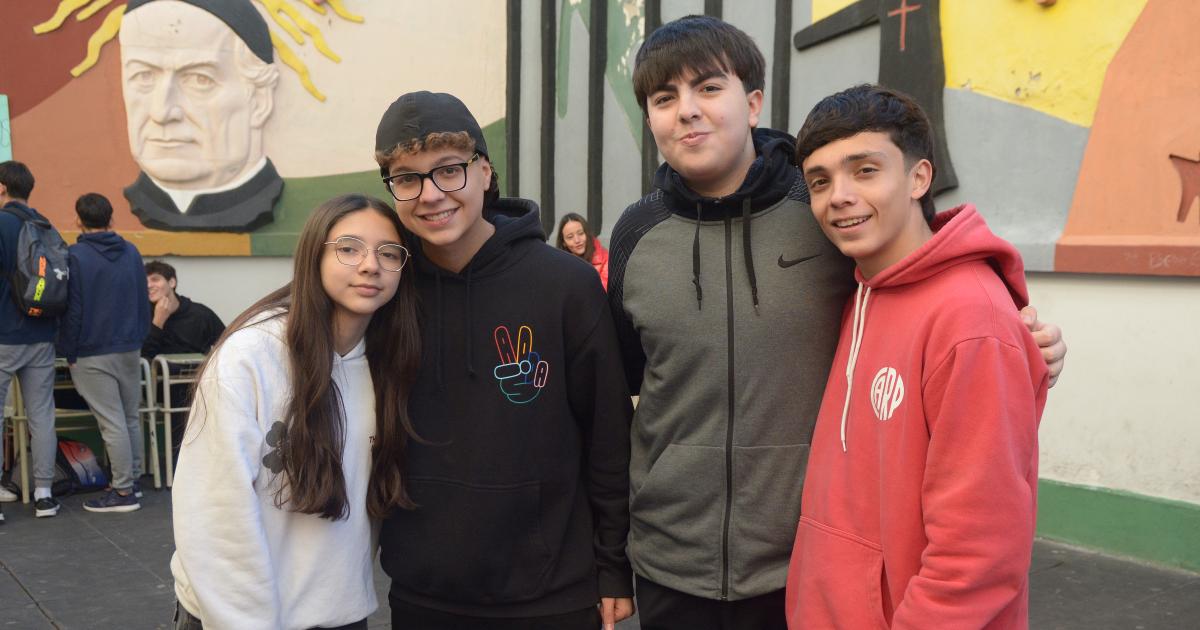 GRAN KERMEacuteS PARA INICIAR VACACIONES 