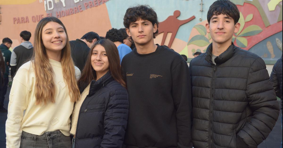 GRAN KERMEacuteS PARA INICIAR VACACIONES 