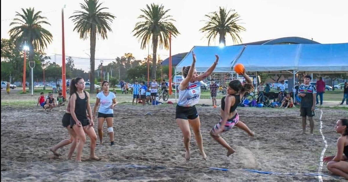 Comienza hoy la edicioacuten invierno de Santiago es tu Riacuteo 2025