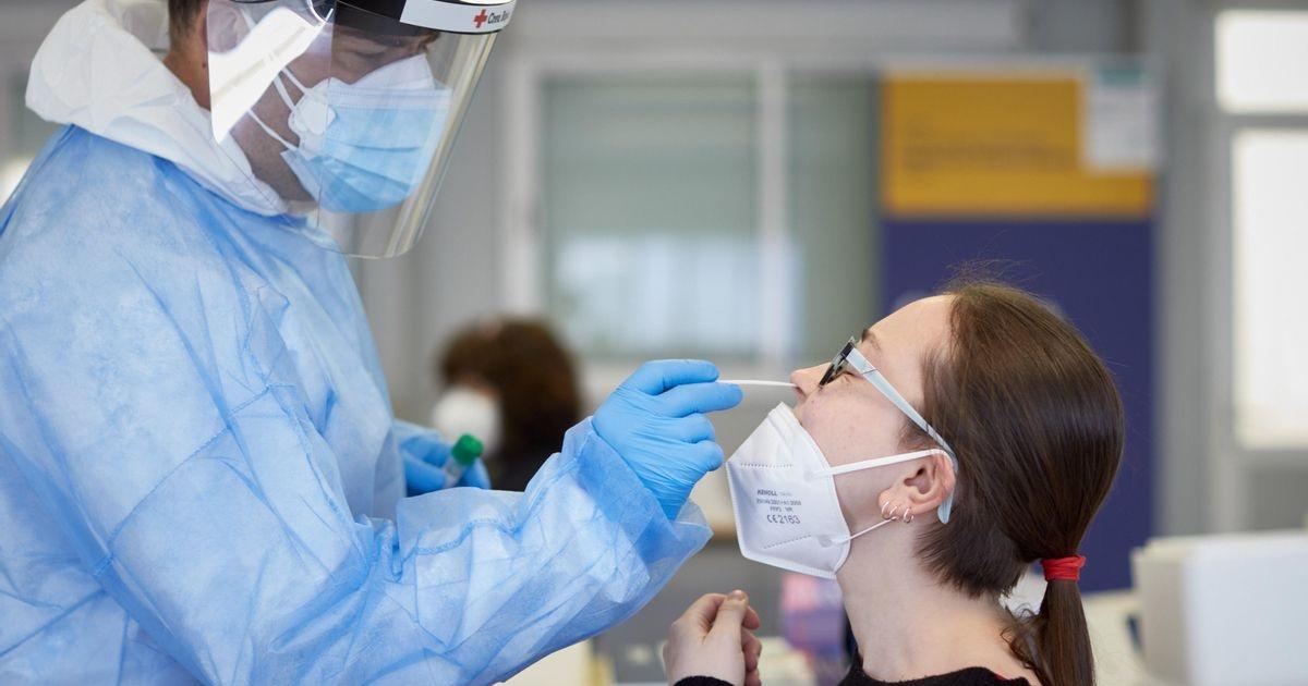 El Covid Frankenstein se detectoacute cerca de Argentina- de queacute se trata y doacutende circula