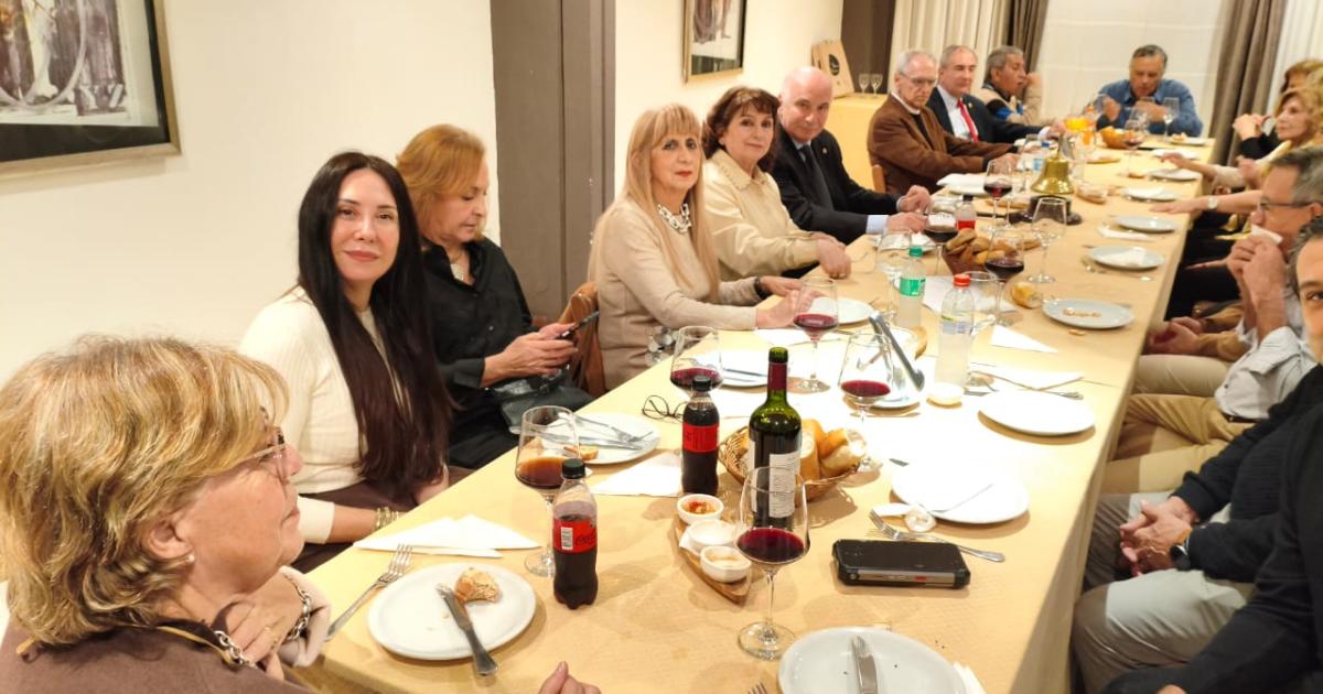 Nuevas autoridades en el Rotary Club Francisco de Aguirre